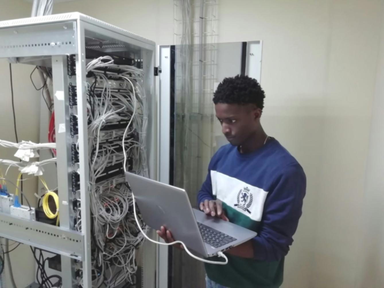 Ambiente di lavoro tecnologico